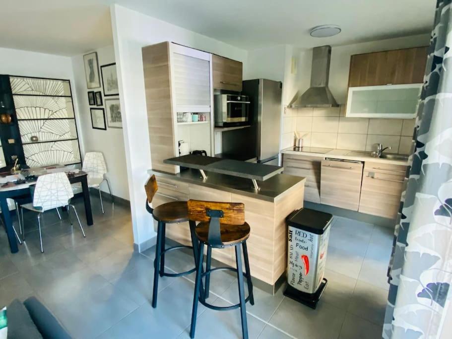 Apartament Le Standing Parking Wifi Metz Un-Sejour-A-Part Zewnętrze zdjęcie